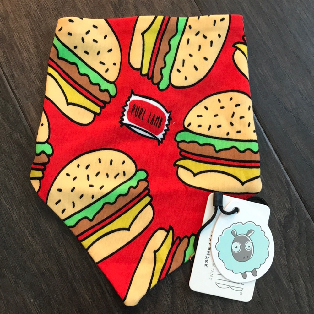 Reversible bandana bib